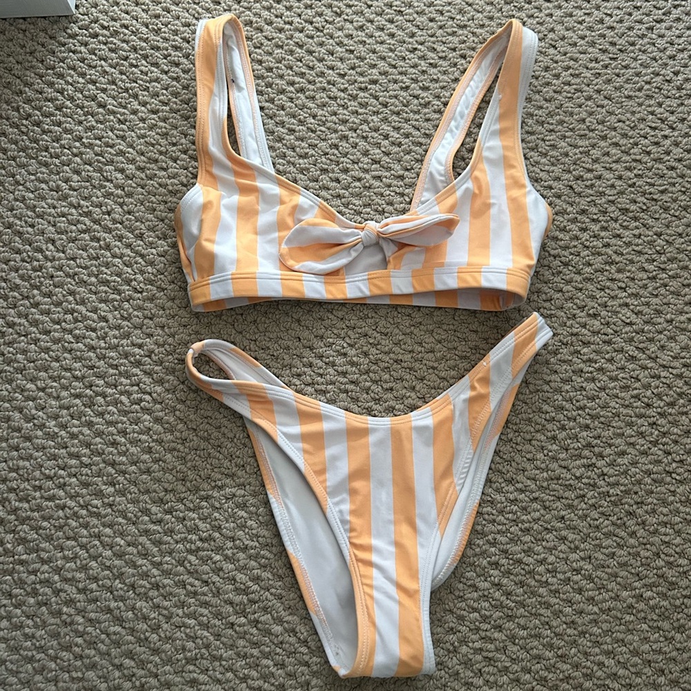 Striped Bikini Set - Picture 3 of 4